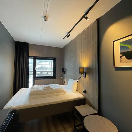 Hotel Arctic Sea *